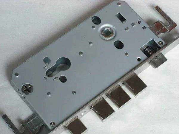 同江24小时上门开锁公司